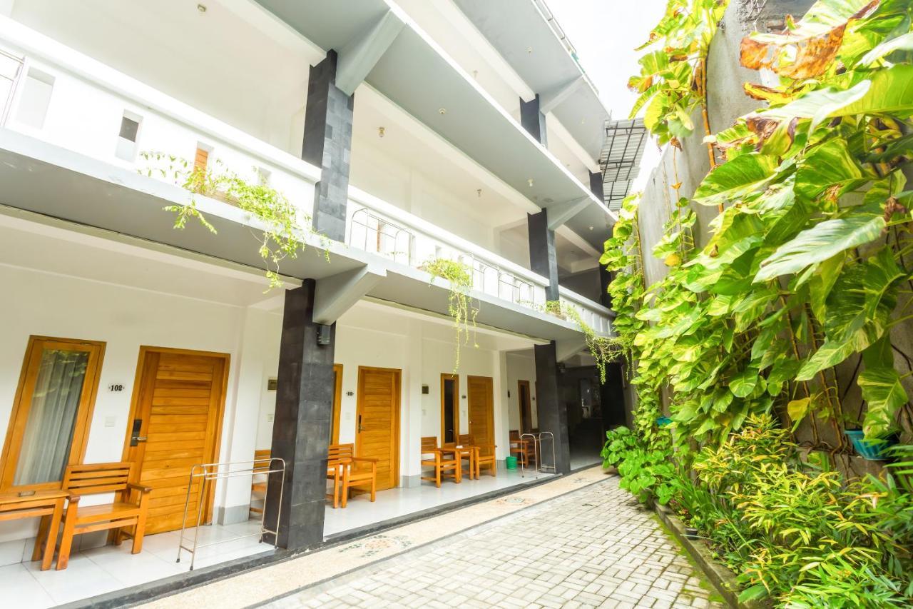 Oyo 2408 Bc Inn Mangsit Extérieur photo